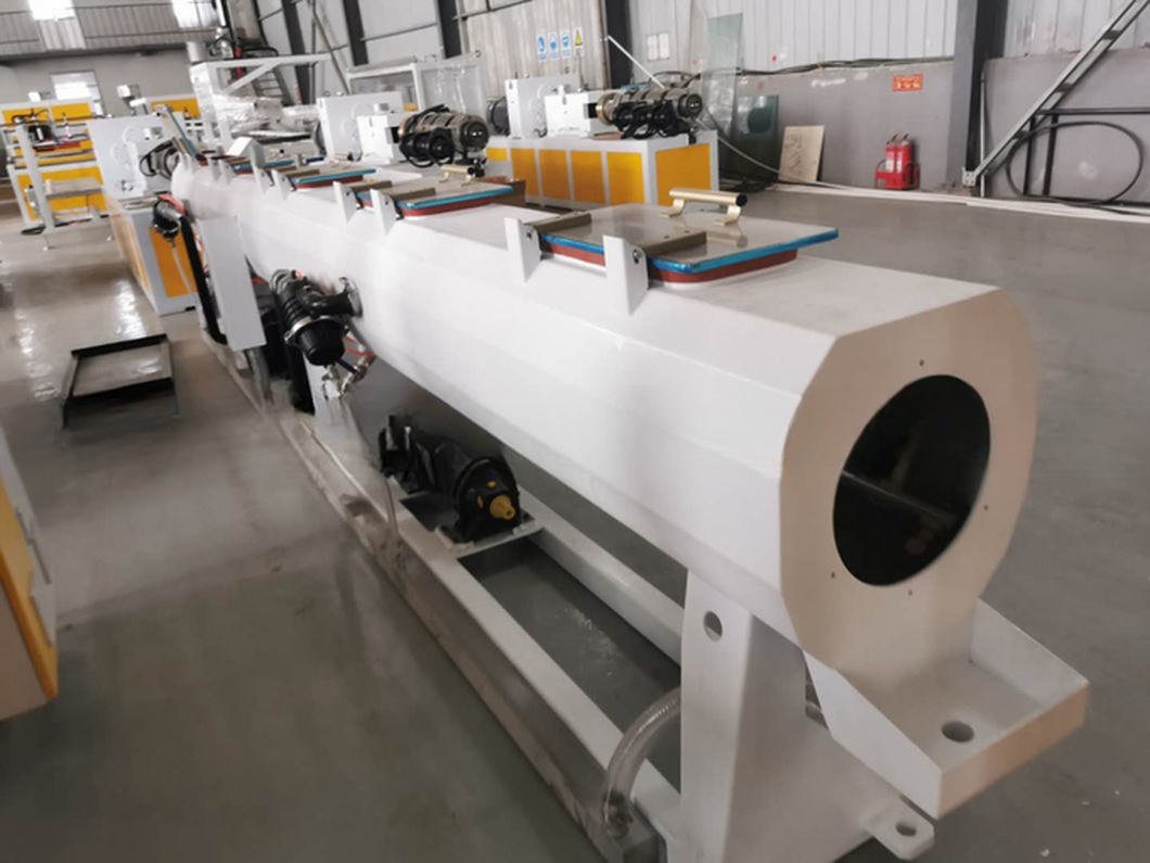Automatic PVC Pipe Extrusion Machine/Production Line