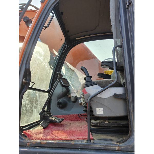 21 Tons Doosan DX215 Hydraulic Backhoe Excavator 0.92m³ Doosan Heavy Duty Digger