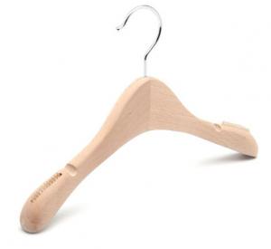 China mini wood anti slip hangers for kids baby clothes on sale