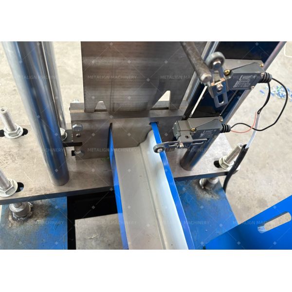 Full Automatic Rain Gutter Making Machine Gutter Roll Forming Machine With 0.4-0.8mm Material Thickness And 15-20m/Min Forming Speed