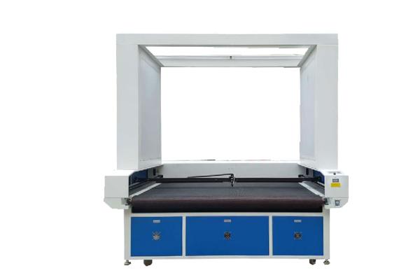 Quality CNC High Precision Printed Textile Handbags Laser Cutting Machine for sale