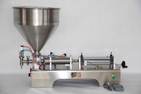 Semi Automatic Pneumatic Packaging Machine Filled With Honey Peanut Butter