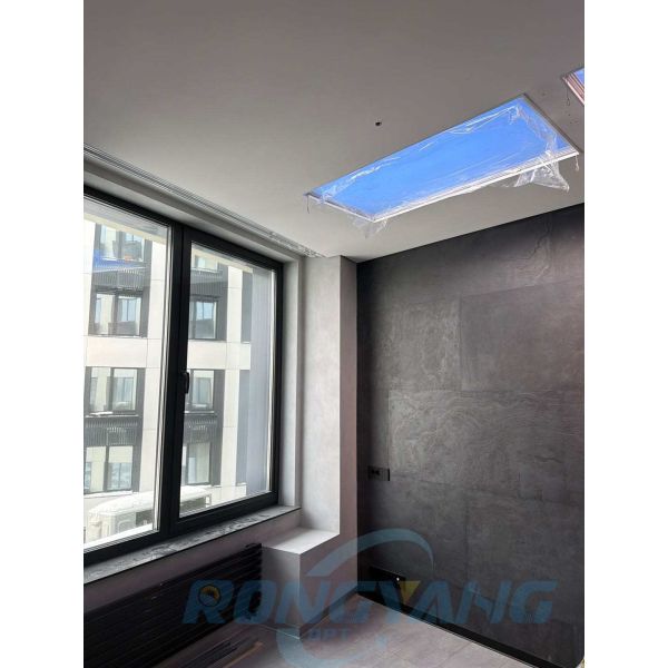 Automatically Changing Fake Window Light for Easy Integration with Décor Systems