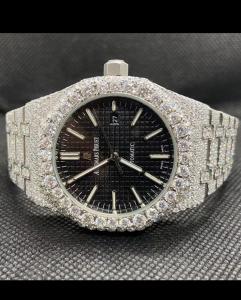 China Miami Icebox Jewelry Watches Vvs Moissanite Luxury Watch Brands For Men on sale