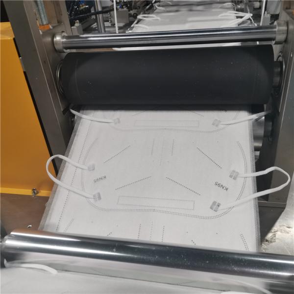 Disposable Nonwoven Fabric N95 Mask Machine 15Kw 100pcs/ Min kn95 face mask