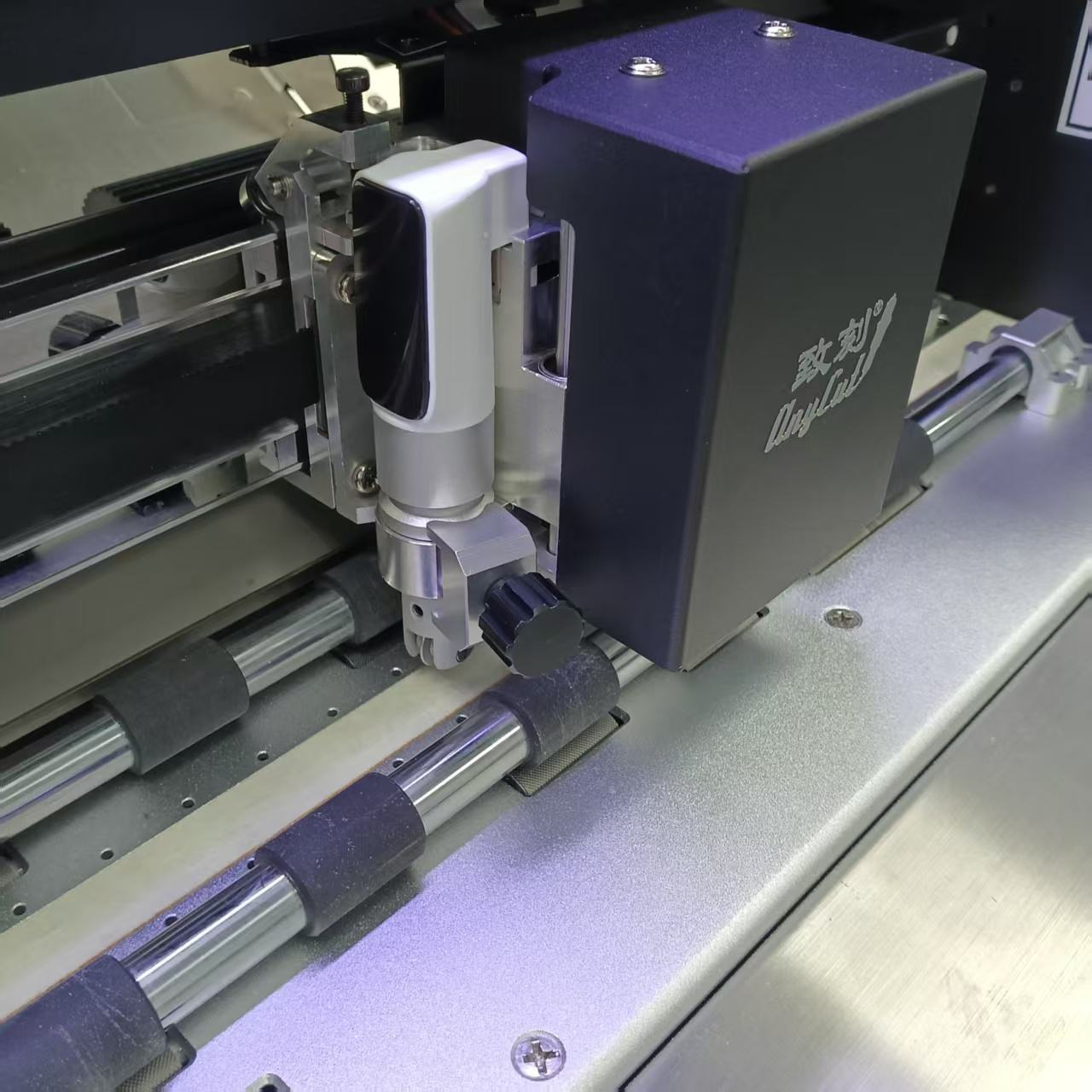 SVD370DW_RL A3 A4 A3+ Sticker Digital Auto Feeding Double Heads Wheel Indentation Adhesive Die Cutter Cutting Machine