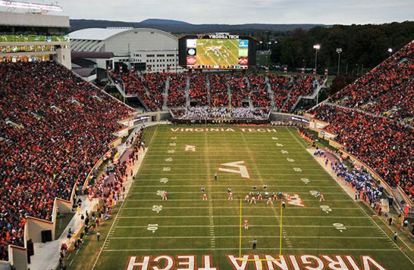 Outside Hire P10 Stadium LED Display / IP65 stadium perimeter led display