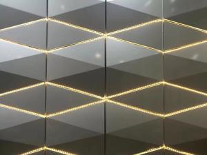 Wholesale 3D Sharp RAL / PANTON Color Aluminum Panel Curtain Wall 4*0.5mm Thickness / Composite Building Materials from china suppliers
