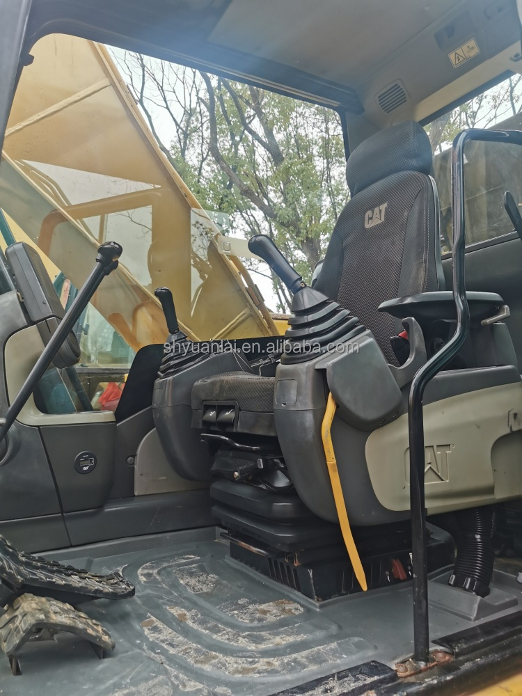 CAT320D2 Excavator With Soft Steel Design Operating Weight 21100 Bucket Capacity 1.0m3