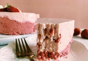Wholesale Custom Soft Cake Cookies 120g Strawberry Mousse Cake Mygou from china suppliers
