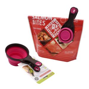 China dog food bag clip and scoop pet food bag with spoon  fold the dog food spoon on sale
