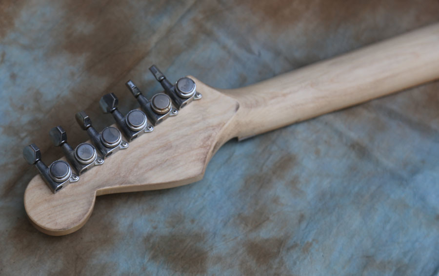 Top quality factory custom Aged ST Guitar Vintage/Relic, EddieVanHalen's Quality Guitar, EddieVanHalen's Quality Guitar