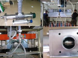 China Horizontal Low Pressure Foam Machine , Flexible Polyurethane Foaming Machine With Japaness Pump on sale