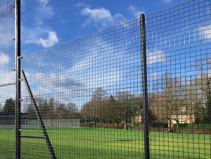 Wholesale ODM PVC Coated Wire Mesh Rolls Fencing 2.5mm Thickness 1.2m Height from china suppliers