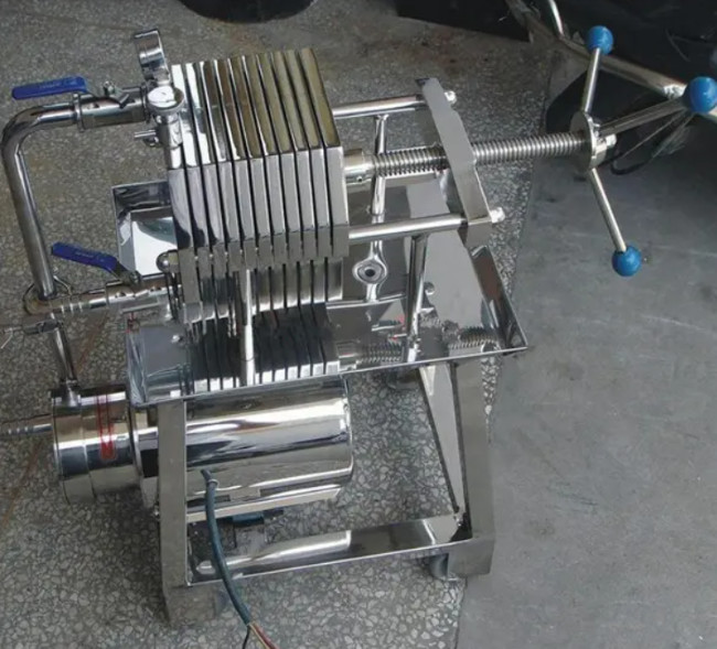 SUS304 Stainless Steel Filter Press Machine Plate And Frame Liquid Precision