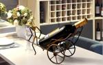 Nostalgic Chinese Rickshaws Wine Holder for Home Decoration