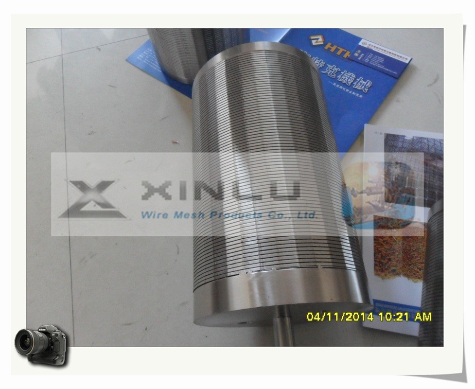 3.3 X 6.5mm Stainless Steel Wedge Wire 0.7mm Slot Cylindrical Strainer Customized