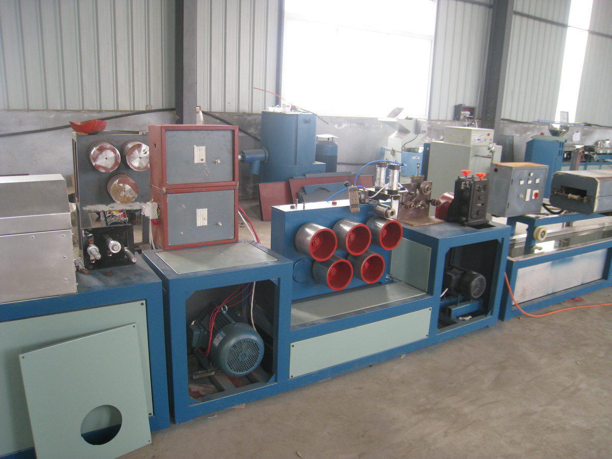 Modular Design Plastic Strap Making Machine 0.6 - 1.5mm Thickness Easy To Use