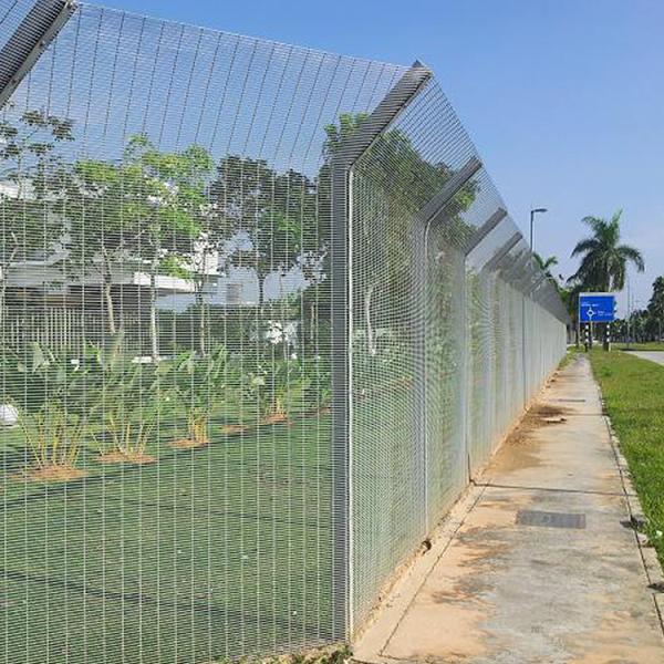 Galvanized Fence Panels Width 0.5m-2.5m Length 2m-3m for Outdoor Privacy &
