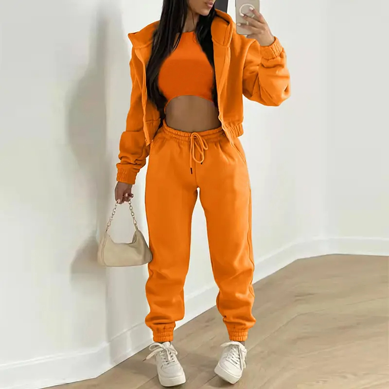 Cropped Pullover Ladies Sweat Suits Jogging Suits For Women Solid Pattern
