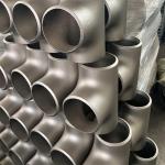 EN1092-1 Carbon Steel Tees 20mm / A355 Welded Reducing Tee For Pipeline