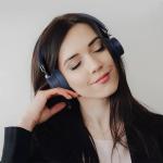 ROHS Super Bass Wireless Headphones , ABS HIFI Gaming Headset With Microphone