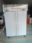 Fan Cooling Commercial Upright Kitchen Freezer Vegetable Cold Chiller With Wheel