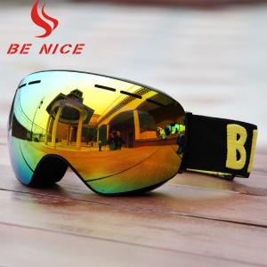 Fashionable Mirror Lens Snow Goggles , Interchangeable Snowboard Goggles