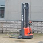 Lifting Height 3500mm Electric Stacker Pedestrian With Straddle Weight 1300kg