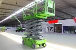 EU standard 13m Electric scissor Lift with 320kg load capacity for maintenance