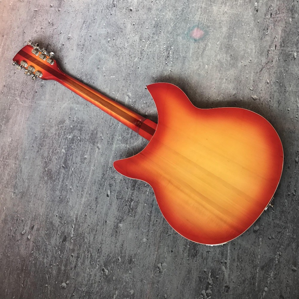 12-strings 360 electric guitar, with two outputs, lacquered sheen on the mahogany fingerboard