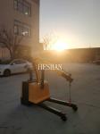 1.2 Ton Mini Electric Floor Crane Adjustable Smart Counterbalance Floor Crane