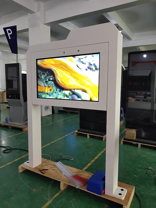 Factory Wholesale Floor Stand Outdoor Capacitive 4K Screen Sunlight Readable Tv Ip55 Exterior Digital Menu Board