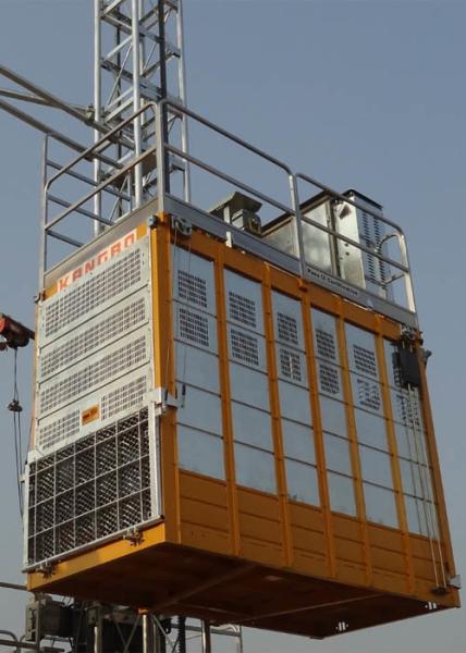 2 Tons Payload Building Site Hoist VFC Motor SC200/200 Easy Installation
