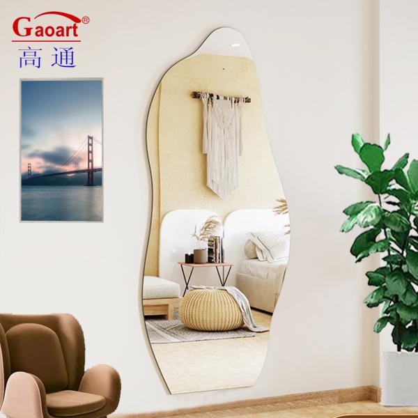 Experience the Perfect Combination of Style and Functionality with Our Dressing Mirror