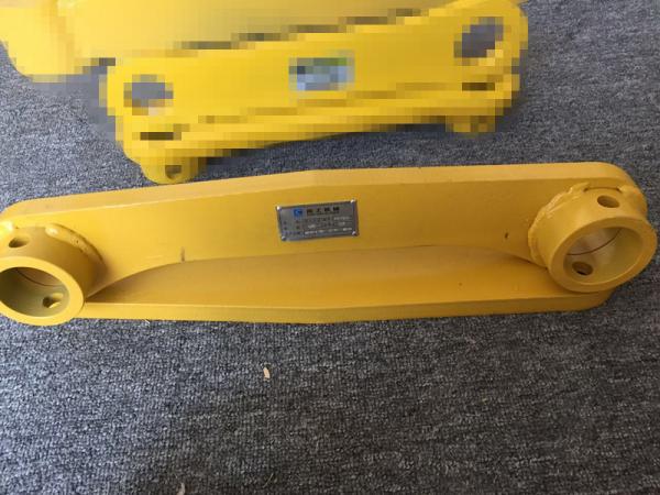 Quality China Excavator Original Undercarriage Spare Parts PC120 Connecting Link/Connecting Rod for sale
