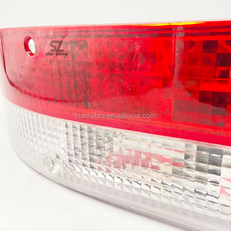 Manufacturing Plant's Product Kobelco Counterweight Lamp SK200 SK230 SK250 SK260 SK350-8 Super 8 6e Rear Lamp Tail Lamp