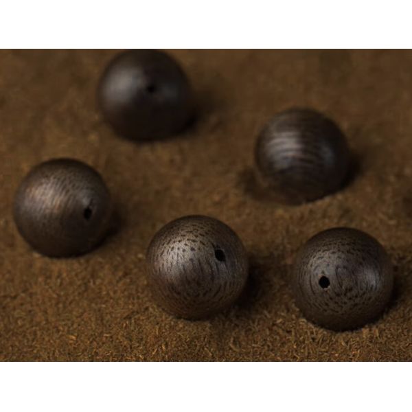 Natural Old Mountain Agarwood Oud Strips Agarwood And Sandalwood Blocks