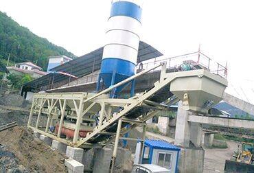 Mobile 500T On Site Concrete Batching Plant , Stabilized Soil Concrete