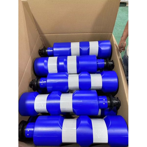 830mm ANTI-UV Flexible PE Delineator Post Traffic Warning Spring Post for Road Safety