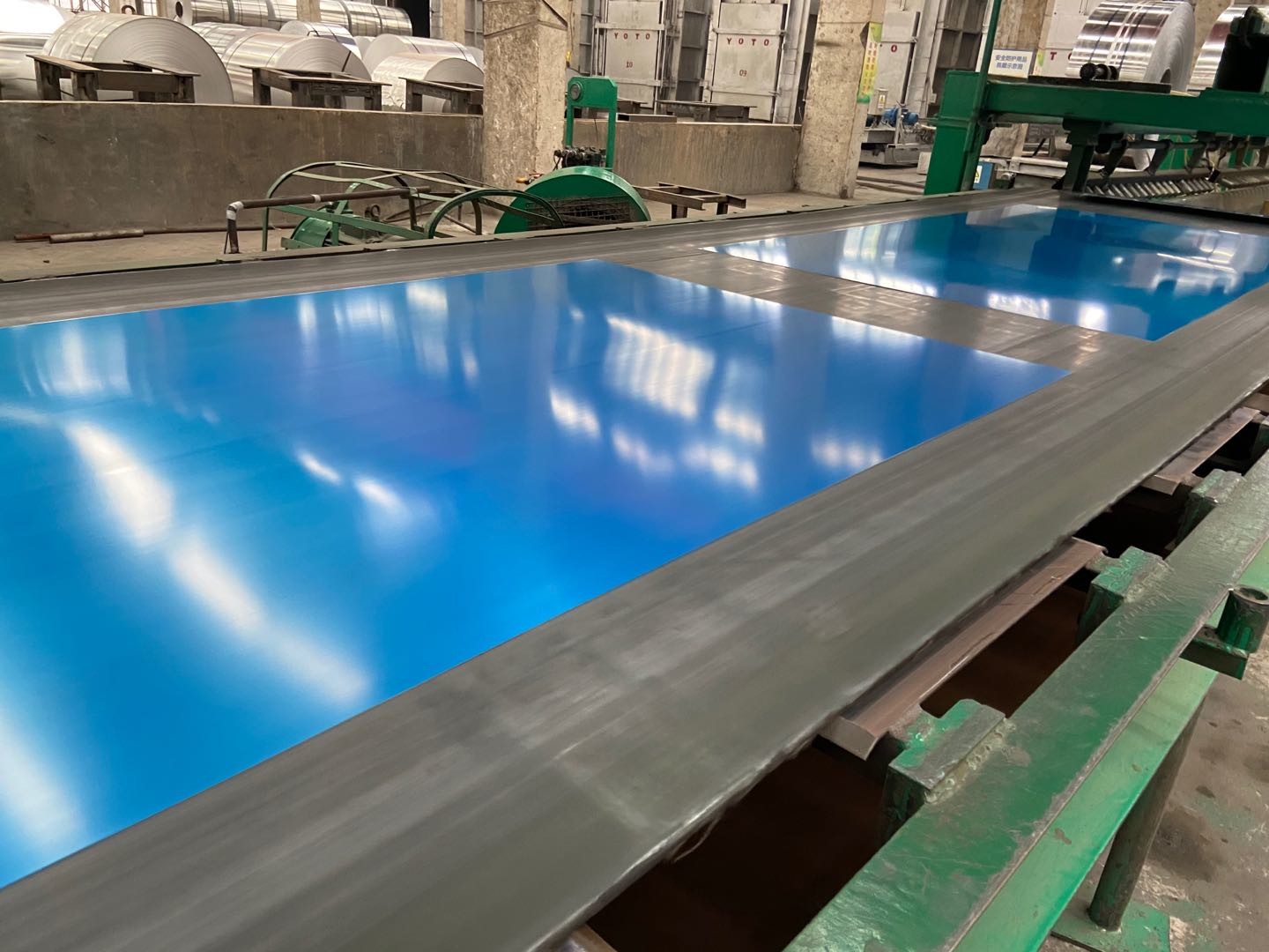 Quenching, tempering, heating and decoration of 0.5mm aluminum plate h121416 and o-state