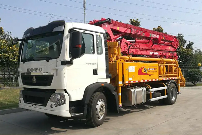 Concrete Pump Truck Mounted 37M For Safe Concrete Pouring In Construction Projects