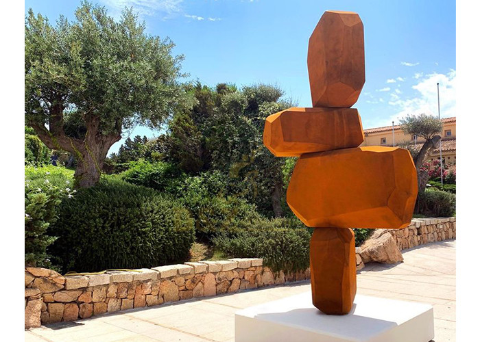 120cm Height Corten Steel Outdoor / Indoor Decorative Chair