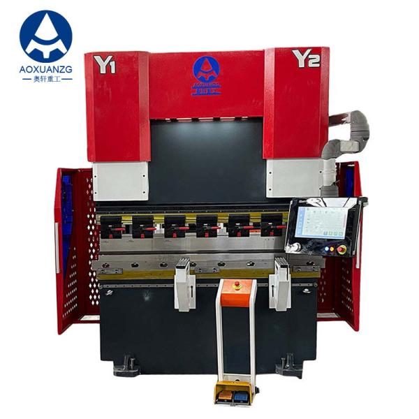 4 Axis 1600MM Hydraulic Press Brake Customized CNC Bending Machine With 300KN