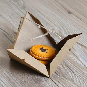 Wholesale Kraft paper triangular pyramid, European style biodegradable paper food packaging box, creative pastry box from china suppliers
