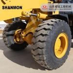 5 Ton Wheel Loader With Front Mounted Bucket Cabin And 4 Wheels