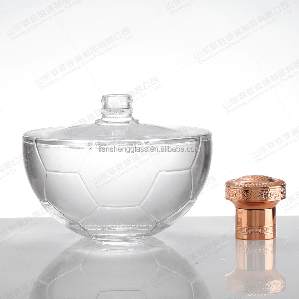 Body Material Glass Sealing Type Rubber Stopper 250ml and 750ml Glass Bottle for Wine