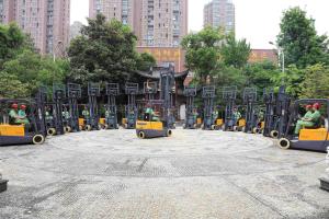 Wholesale Xilin 3 Wheel Counterbalance Electric Forklift 1500kg 2000kg Three Wheel 3 Pivot from china suppliers