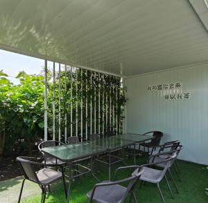 Wholesale BBQ Area Fast Assembly Container House Prefab Easy Relocation from china suppliers