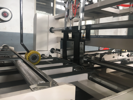 Carton box packing machine folding gluer/automatic folder glue corrugated box making machine